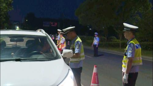 严查酒驾，净化中高考期间道路交通环境