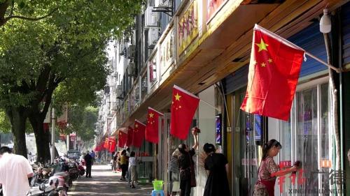 同城千户大清洗 整洁环境迎国庆