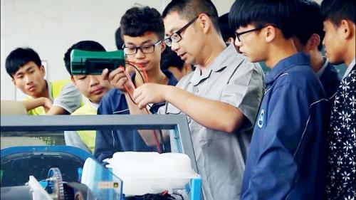 机电学校：加强文明教育 建设文明校园