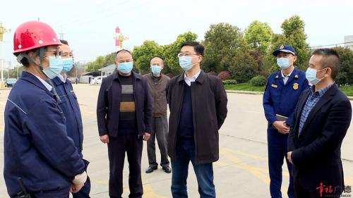 钱会检查安全生产工作