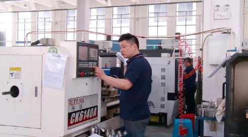 市经开区西区：项目建设加速推进