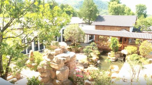 “三带两区”绘就乡村振兴新画卷