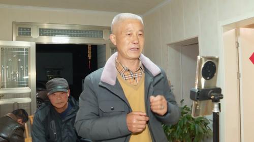 公益直播筹善款 汇聚爱心帮乡亲