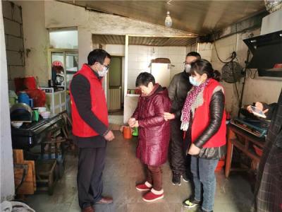 市农科所开展春节慰问活动