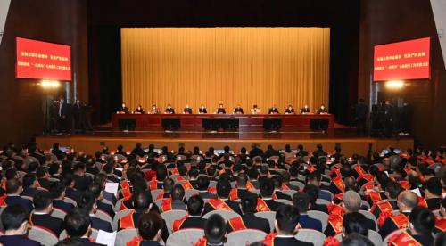 我市组织收听收看全省发扬自我革命精神坚持严的基调持续深化“一改两为”全面提升工作效能大会