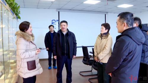 周其红调研企业复工复产工作