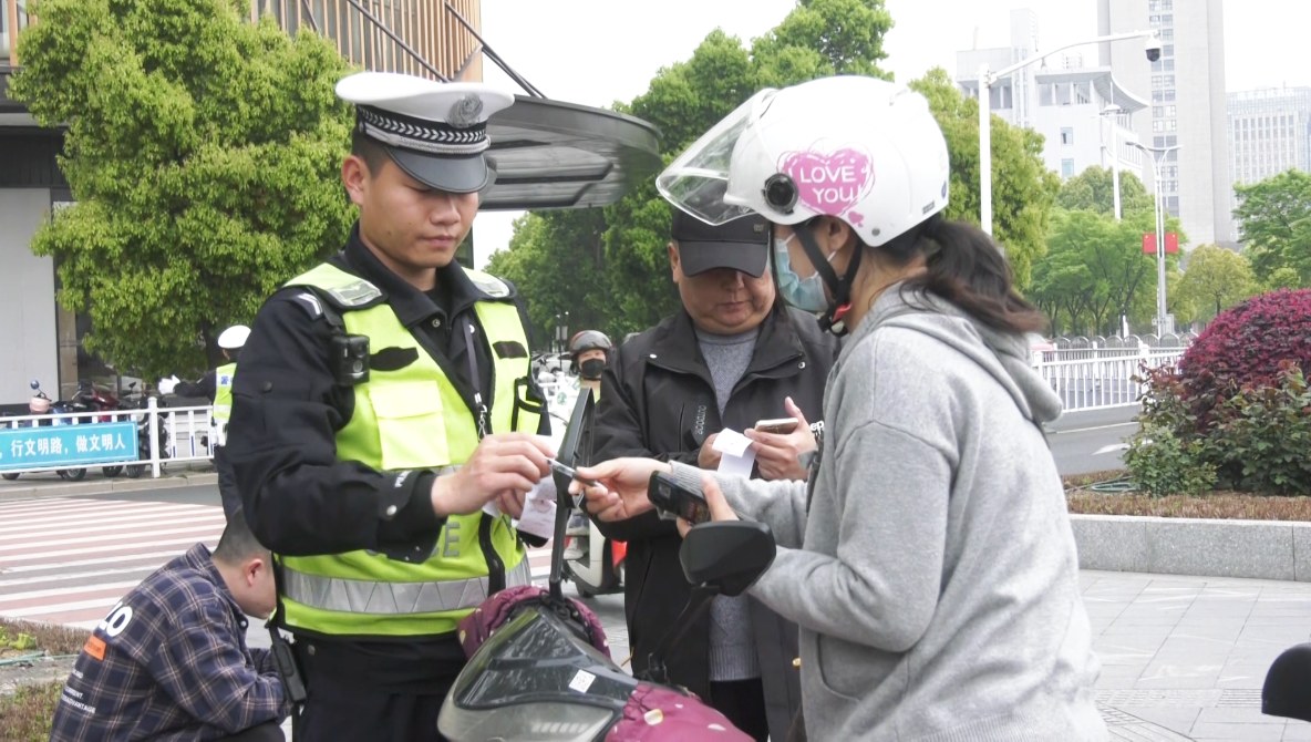 de7abdf129622a9a3c078b1efece12e9.jpg de7abdf129622a9a3c078b1efece12e9.jpg